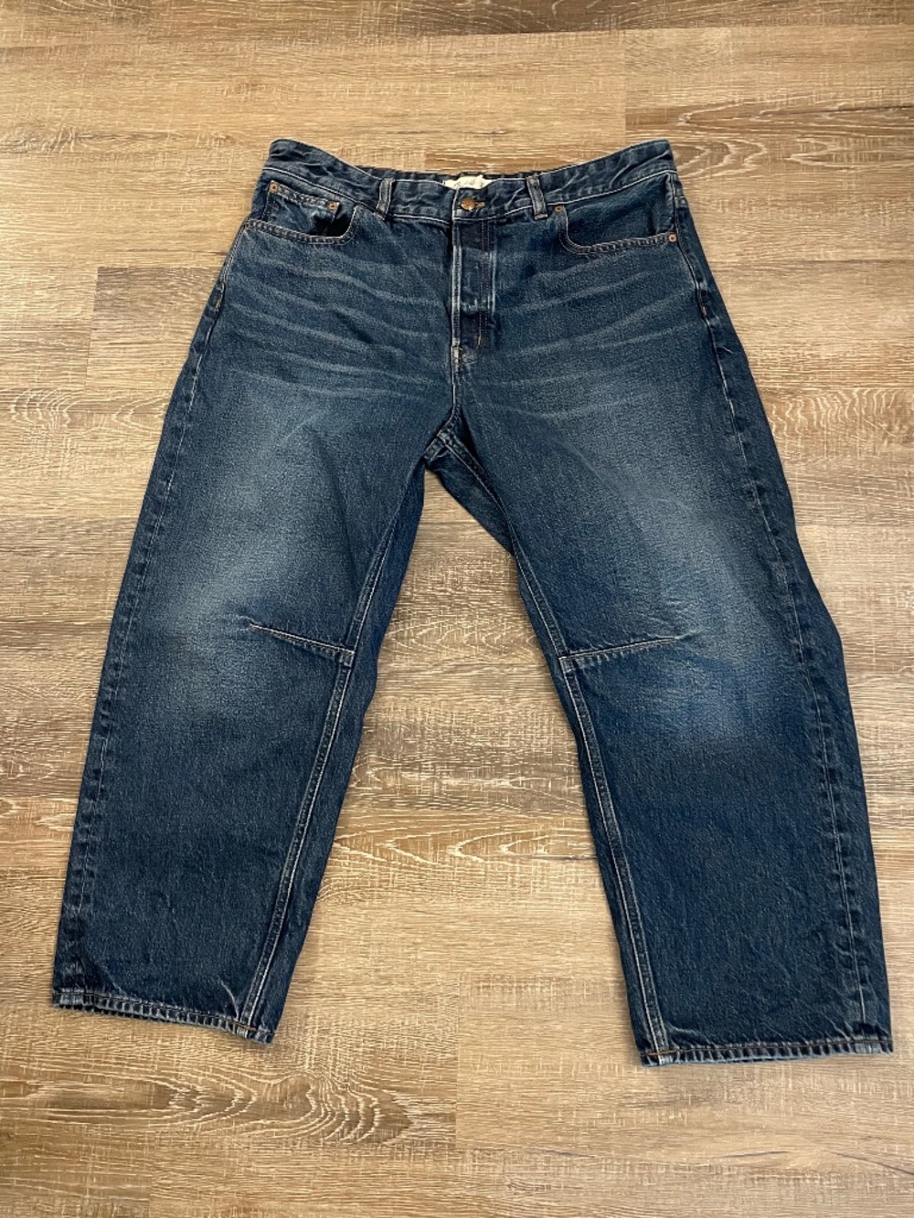 Madewell Button Fly Darted Barrel Jeans Size 31